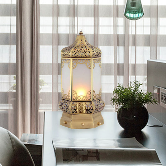 1 Light Desk Lighting Vintage Corridor Nightstand Lamp with Lantern Metal Shade in Brass Brass Clearhalo 'Lamps' 'Table Lamps' Lighting' 393453