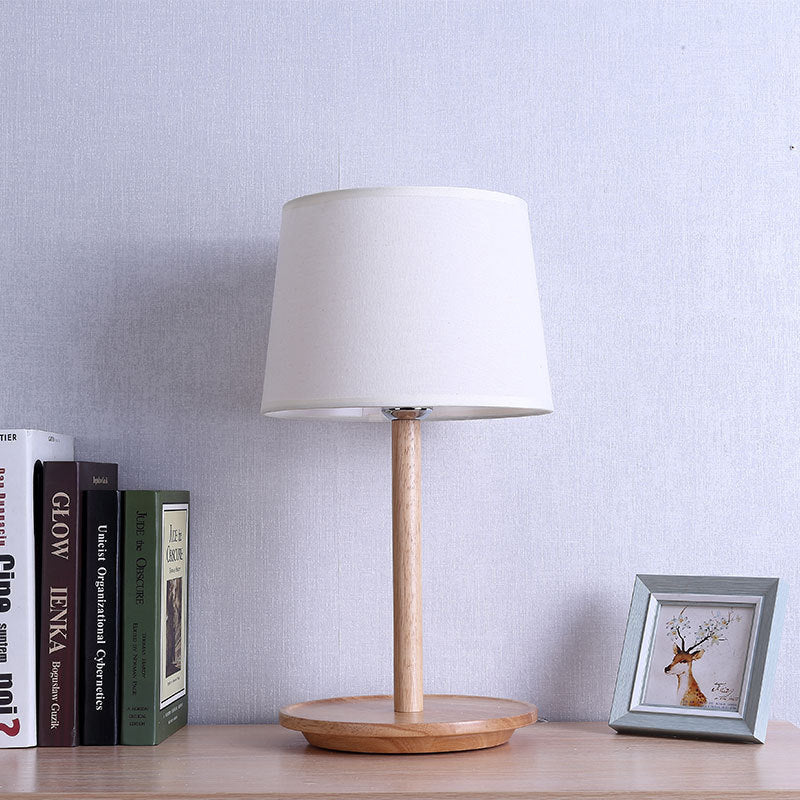 Barrel Task Lamp Modernist Fabric 1 Bulb White Table Light, Round Beige Wood Base White Clearhalo 'Lamps' 'Table Lamps' Lighting' 402091