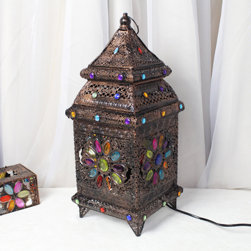 Lantern Bedroom Night Table Lighting Bohemian Metal 1 Bulb Bronze Nightstand Lamp Clearhalo 'Lamps' 'Table Lamps' Lighting' 402985