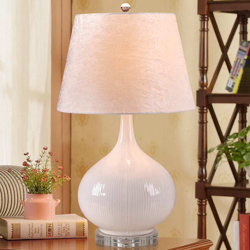 1 Bulb Living Room Desk Lamp Nordic White Reading Light with Barrel Fabric Shade Clearhalo 'Lamps' 'Table Lamps' Lighting' 404554