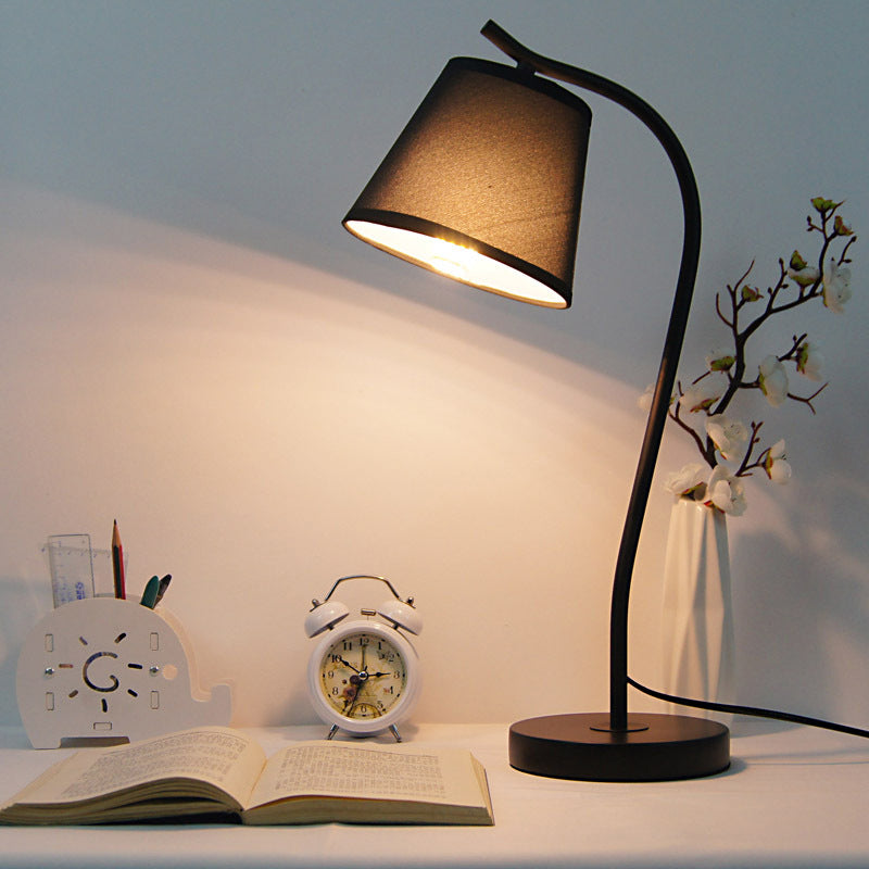 Contemporary 1 Bulb Study Lamp White/Black Tapered Reading Book Light with Fabric Shade Clearhalo 'Lamps' 'Table Lamps' Lighting' 404687