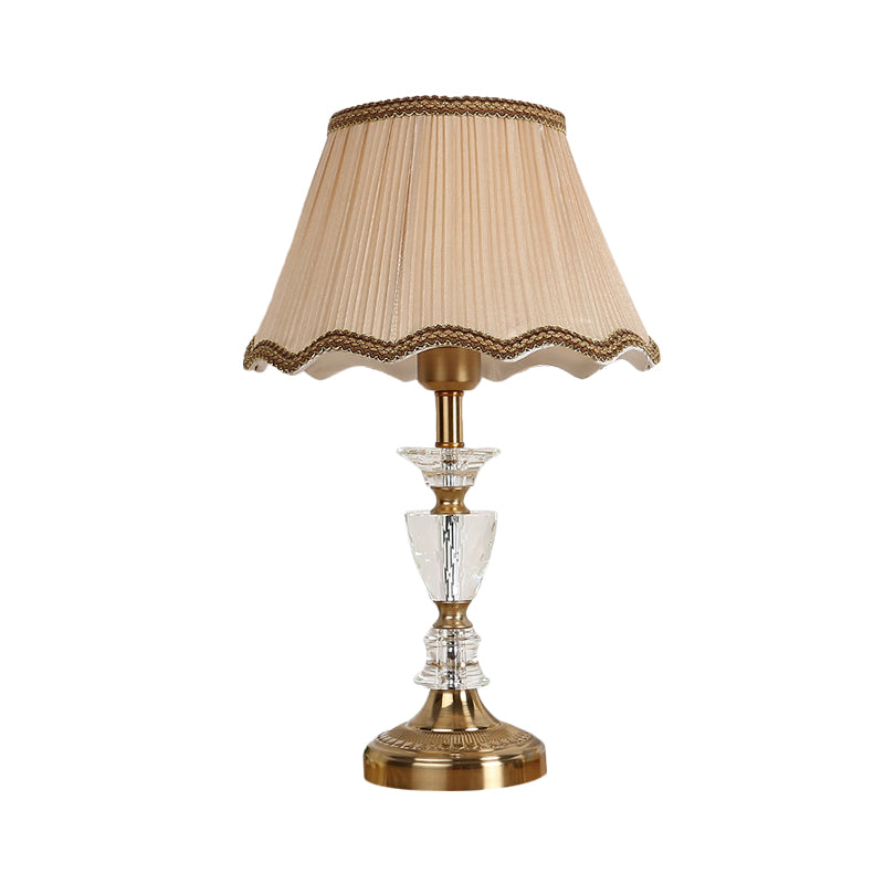 Gold Scalloped Night Table Lamp Modern 1-Bulb Beveled Crystal Prism Nightstand Lighting Clearhalo 'Lamps' 'Table Lamps' Lighting' 405500