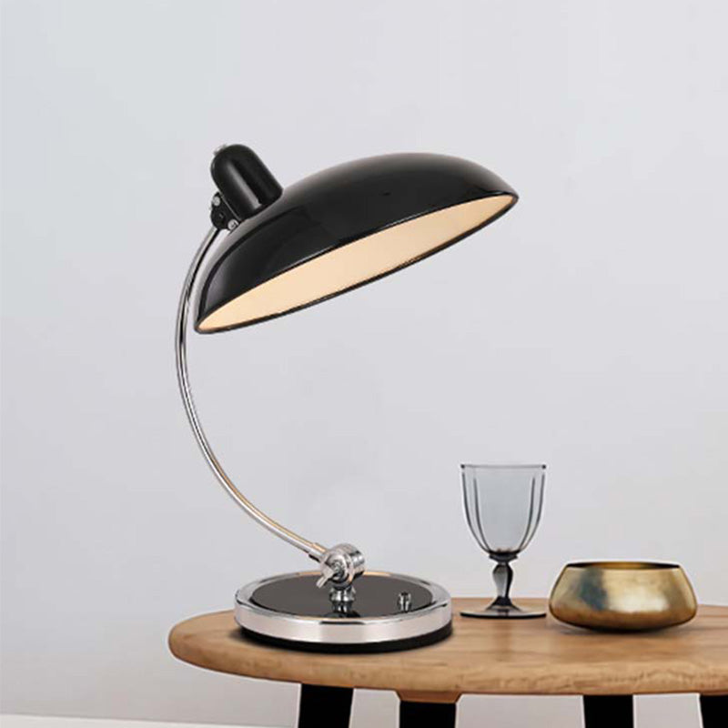 1 Head Dining Room Task Light Modern Black Small Desk Lamp with Flat Metal Shade Clearhalo 'Lamps' 'Table Lamps' Lighting' 405644