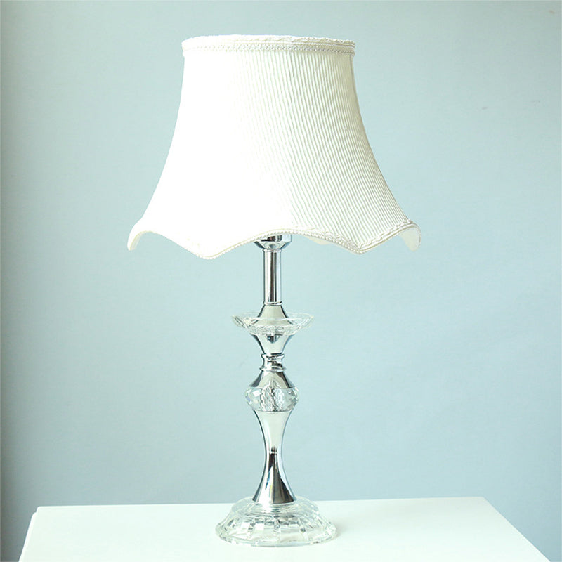 1 Head Dining Room Table Light Modern White Small Desk Lamp with Bell Fabric Shade Clearhalo 'Lamps' 'Table Lamps' Lighting' 406716