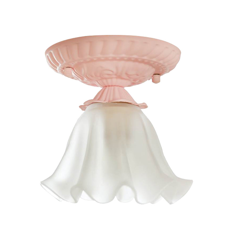 Scalloped Metal Ceiling Light Country 1 Bulb Living Room Flush Mount Lighting in White/Pink/Blue Clearhalo 'Ceiling Lights' 'Close To Ceiling Lights' 'Close to ceiling' 'Flush mount' Lighting' 407310