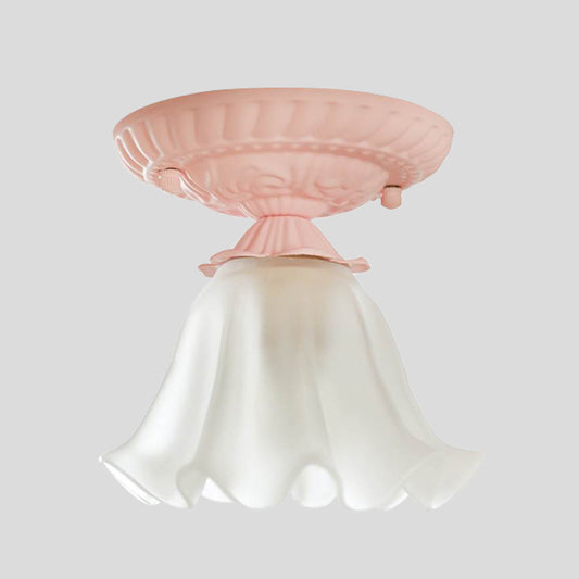 Scalloped Metal Ceiling Light Country 1 Bulb Living Room Flush Mount Lighting in White/Pink/Blue Clearhalo 'Ceiling Lights' 'Close To Ceiling Lights' 'Close to ceiling' 'Flush mount' Lighting' 407311