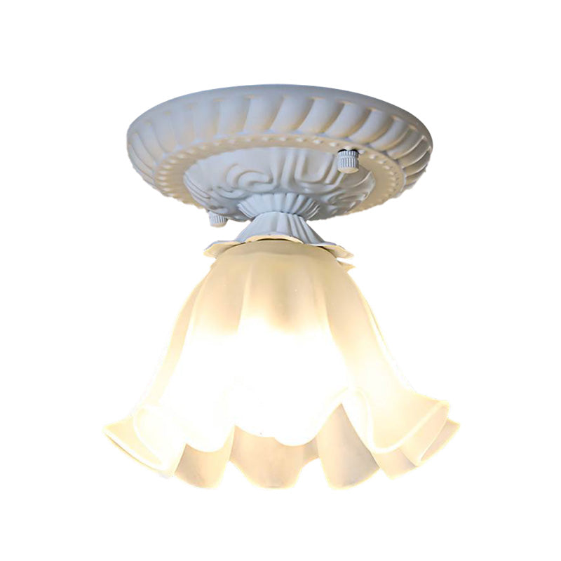 Scalloped Metal Ceiling Light Country 1 Bulb Living Room Flush Mount Lighting in White/Pink/Blue Clearhalo 'Ceiling Lights' 'Close To Ceiling Lights' 'Close to ceiling' 'Flush mount' Lighting' 407315