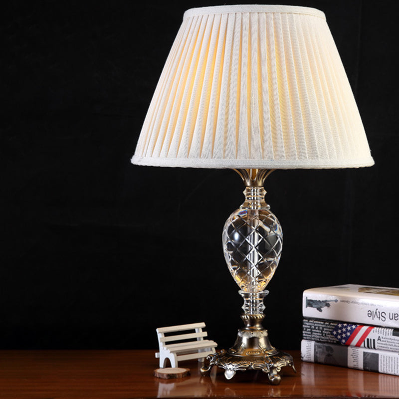 Pleated Fabric Desk Lamp Modern 1 Head White Task Light with Sculpted Bronze Metal Base Clearhalo 'Lamps' 'Table Lamps' Lighting' 415626