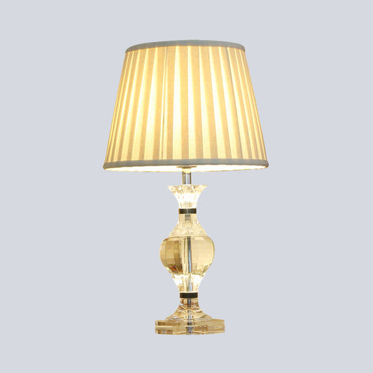 Modernism Vase Shape Task Lighting Hand-Cut Crystal 1 Bulb Reading Lamp in Beige Clearhalo 'Lamps' 'Table Lamps' Lighting' 415669