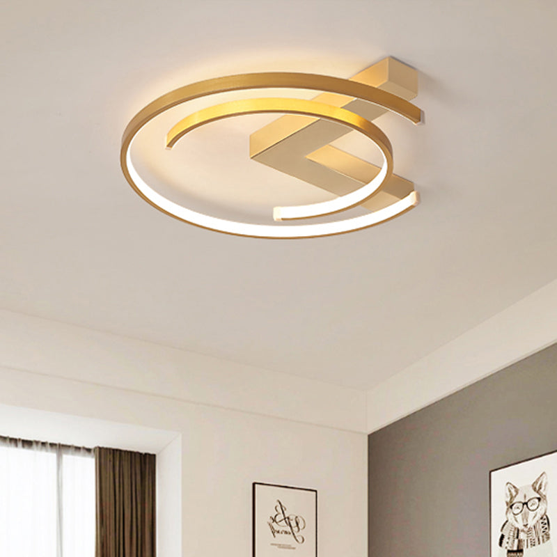 C Shaped Flush Mount Lighting Simple Style Metal Gold LED Close to Ceiling Lamp for Bedroom, 16"/19.5" W Clearhalo 'Ceiling Lights' 'Close To Ceiling Lights' 'Close to ceiling' 'Flush mount' Lighting' 438298