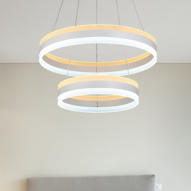 Silver Circular Ceiling Pendant Modern 1/2/3-Light Acrylic LED Chandelier Lighting Fixture Clearhalo 'Ceiling Lights' 'Chandeliers' 'Modern Chandeliers' 'Modern' Lighting' 438693