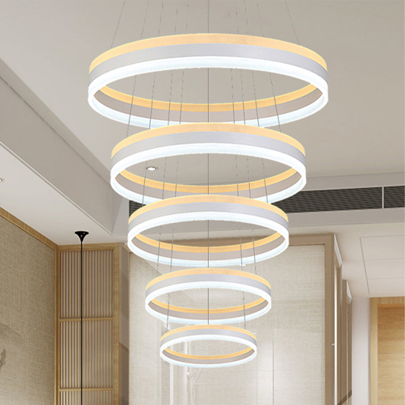 Silver Circular Ceiling Pendant Modern 1/2/3-Light Acrylic LED Chandelier Lighting Fixture Clearhalo 'Ceiling Lights' 'Chandeliers' 'Modern Chandeliers' 'Modern' Lighting' 438696