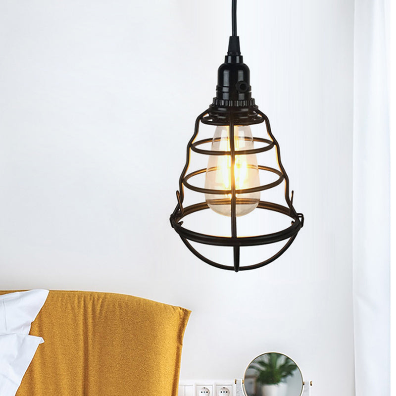 Iron Wire Guard Hanging Lamp Retro Industrial 1 Head Dining Table Mini Ceiling Light Fixture in Black Clearhalo 'Ceiling Lights' 'Modern Pendants' 'Modern' 'Pendant Lights' 'Pendants' Lighting' 456735