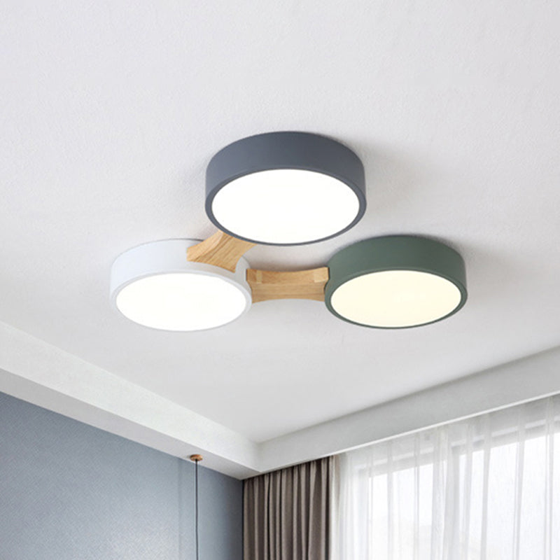 Wood and Metal Round Flush Ceiling Light Nordic 3/4/5 Lights Grey Ceiling Flush for Bedroom in Warm/White Clearhalo 'Ceiling Lights' 'Close To Ceiling Lights' 'Close to ceiling' 'Flush mount' Lighting' 464843