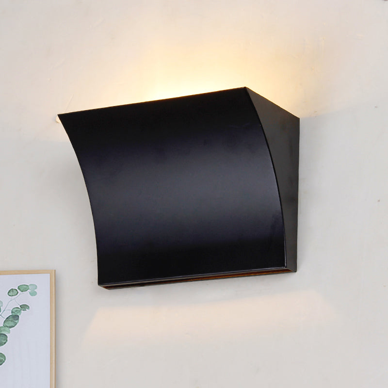 Simple Style Slide Design Wall Washer Light Metal LED Living Room Sconce Light Fixture in Black/Silver Clearhalo 'Cast Iron' 'Glass' 'Industrial' 'Modern wall lights' 'Modern' 'Tiffany' 'Traditional wall lights' 'Wall Lamps & Sconces' 'Wall Lights' Lighting' 467744