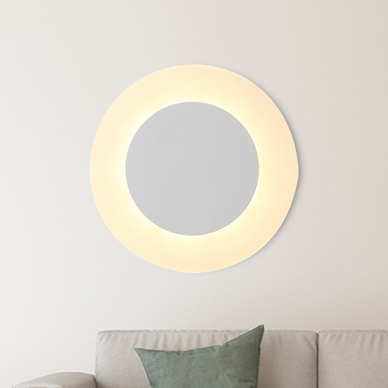 Halo Ring Acrylic Wall Lighting Fixture Simple LED White Wall Sconce Lamp in Warm/White Light Clearhalo 'Modern wall lights' 'Modern' 'Wall Lamps & Sconces' 'Wall Lights' Lighting' 467770