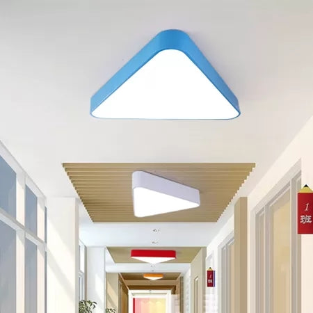 Slim Triangle LED Flush Mount Light Acrylic Metal Modern Style Ceiling Light Clearhalo 'Ceiling Lights' 'Close To Ceiling Lights' 'Close to ceiling' 'Flush mount' Lighting' 47728