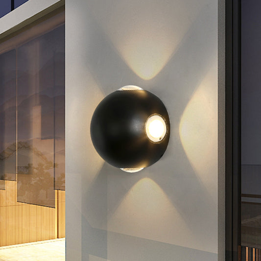Circular Black Wall Mounted Lighting Modern Metal 4-LED Wall Light Fixture in Warm/White for Outdoor Clearhalo 'Cast Iron' 'Glass' 'Industrial' 'Modern wall lights' 'Modern' 'Tiffany' 'Traditional wall lights' 'Wall Lamps & Sconces' 'Wall Lights' Lighting' 493922