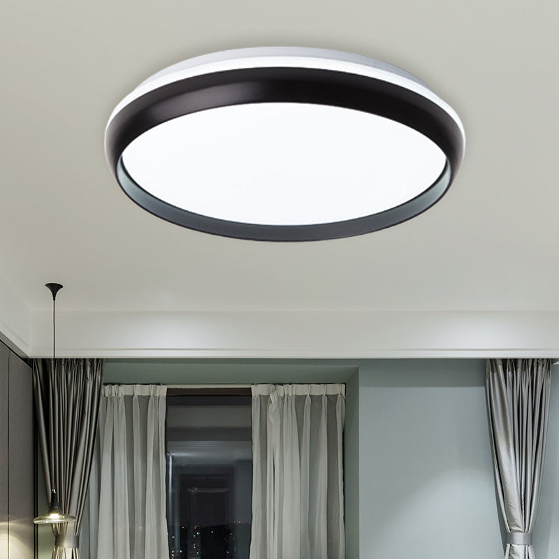 LED Living Room Flush Lighting Minimalist Black/Gold/Silver Flushmount with Circular Acrylic Shade Black Clearhalo 'Ceiling Lights' 'Close To Ceiling Lights' 'Close to ceiling' 'Flush mount' Lighting' 505356