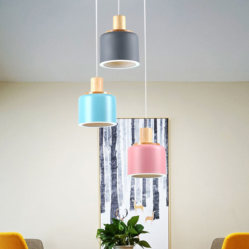 White Small Drum Cluster Pendant Light Minimalist 3 Heads Metallic Ceiling Hang Fixture with Wood Top Clearhalo 'Ceiling Lights' 'Modern Pendants' 'Modern' 'Pendant Lights' 'Pendants' Lighting' 506305