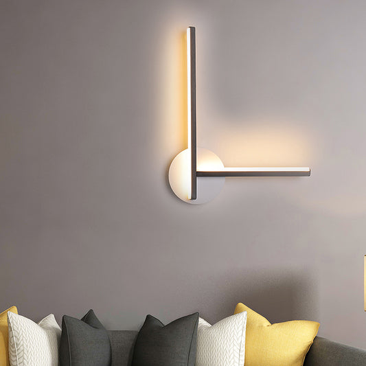 Linear Wall Light Fixture Minimalist Acrylic Black/White LED Sconce Light in Warm/White Light for Bedroom Clearhalo 'Modern wall lights' 'Modern' 'Wall Lamps & Sconces' 'Wall Lights' Lighting' 512574