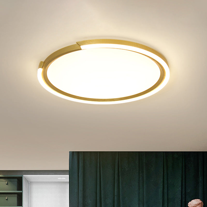 Round Acrylic Flush Mount Lighting Modern Led 15"/18"/23" Wide White/Black/Gold Flush Ceiling Lamp Fixture in Warm Light Clearhalo 'Ceiling Lights' 'Close To Ceiling Lights' 'Close to ceiling' 'Flush mount' Lighting' 513465