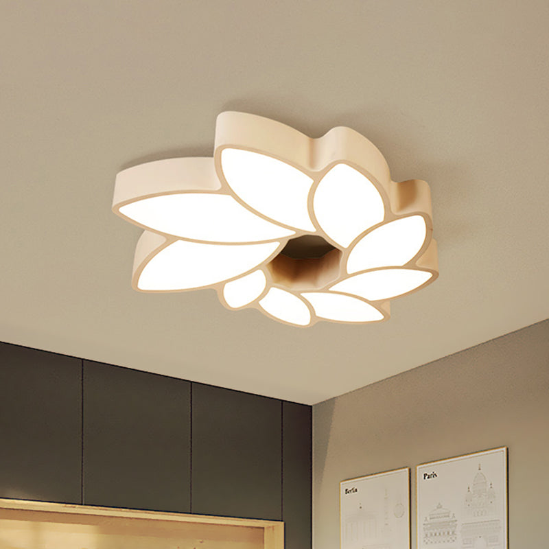 Acrylic Floral Ceiling Mounted Light Simplicity 22.5"/31.5" Wide Living Room Flush Mount Light Fixture in Warm/White Light Clearhalo 'Ceiling Lights' 'Close To Ceiling Lights' 'Close to ceiling' 'Flush mount' Lighting' 513558