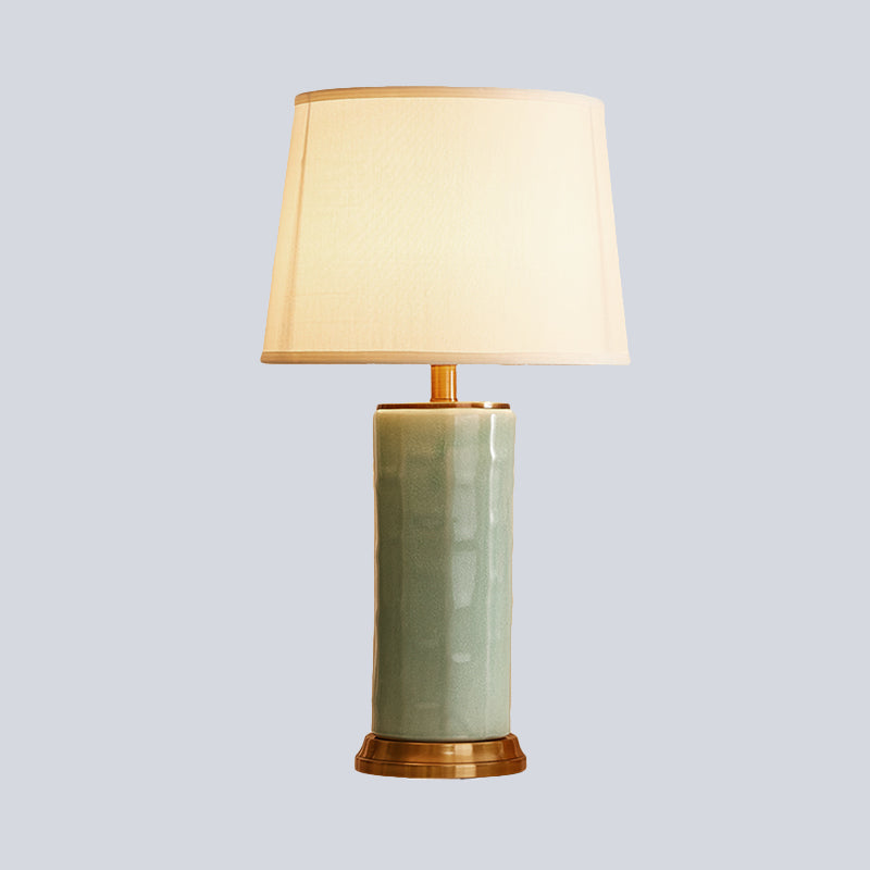 Contemporary 1 Head Task Lighting Green/Coffee Barrel Reading Book Light with Fabric Shade Clearhalo 'Lamps' 'Table Lamps' Lighting' 518996