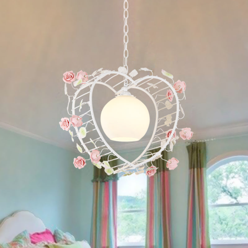 Heart Shaped Metal Pendant Light Pastoral 1 Bulb Dining Room LED Suspension Lighting Fixture in White White Clearhalo 'Ceiling Lights' 'Pendant Lights' 'Pendants' Lighting' 519540_d9b35192-7fdc-4f0e-a00c-4f168225ad4c