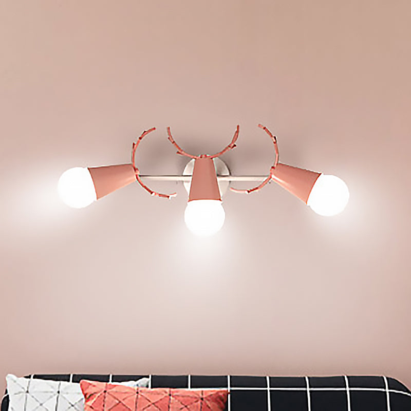 Metal Conical Wall Sconce with Deer Horn Bedroom 3 Heads Nordic Undertint Wall Light Clearhalo 'Wall Lamps & Sconces' 'Wall Lights' Lighting' 522477