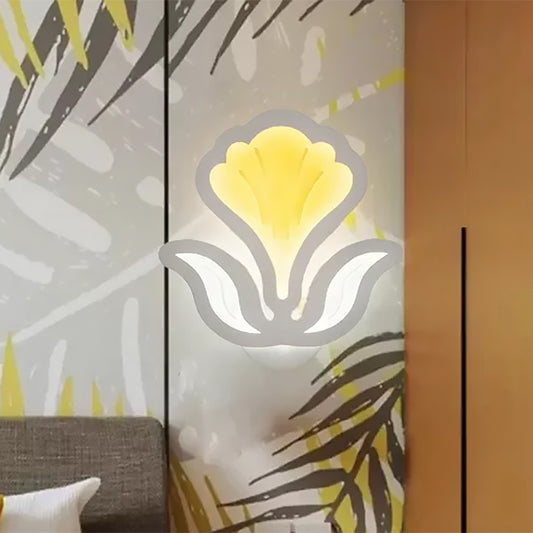 White Floral LED Wall Sconce Modern Style Acrylic Sconce Light for Child Bedroom Clearhalo 'Wall Lamps & Sconces' 'Wall Lights' Lighting' 559457