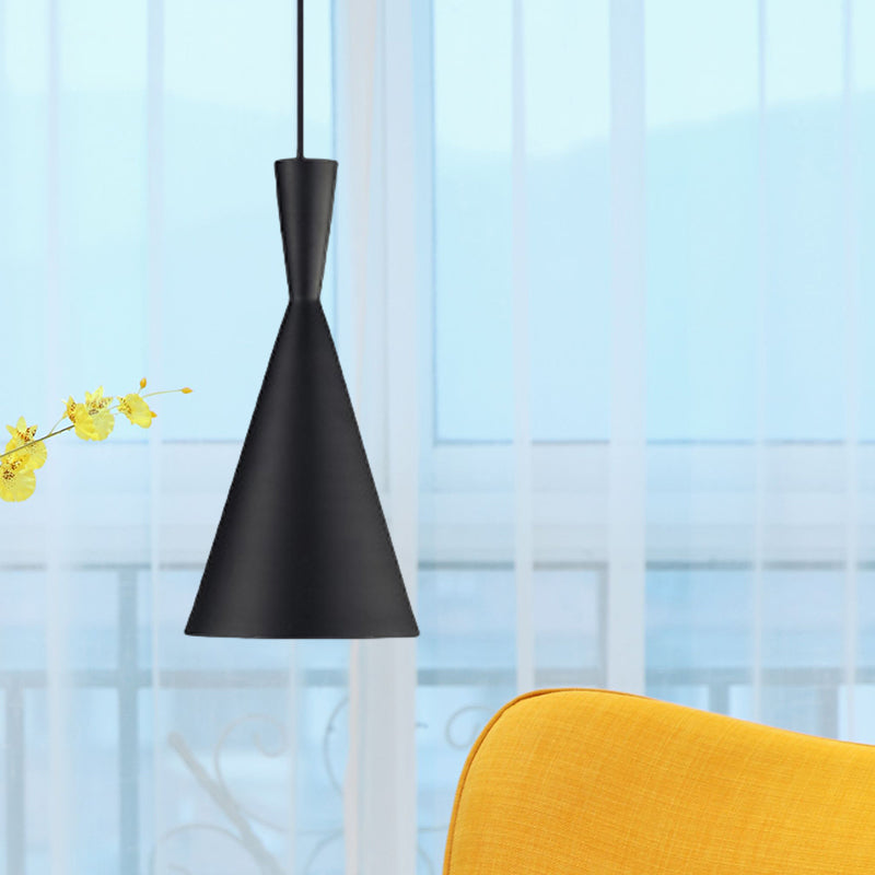 Metal Cone/Saucer/Urn Pendant Light Industrial Black/White/Gold Hanging Light with Linear/Round Canopy Black Cone Round Clearhalo 'Ceiling Lights' 'Modern Pendants' 'Modern' 'Pendant Lights' 'Pendants' Lighting' 597592