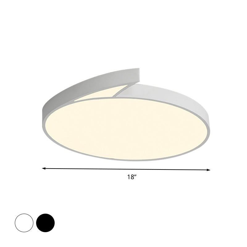 Black/White Round Flush-Mount Ceiling Fixture Modernist 18"/21.5" W LED Acrylic Flushmount with Fin Detail in White/Warm Light Clearhalo 'Ceiling Lights' 'Close To Ceiling Lights' 'Close to ceiling' 'Flush mount' Lighting' 603623