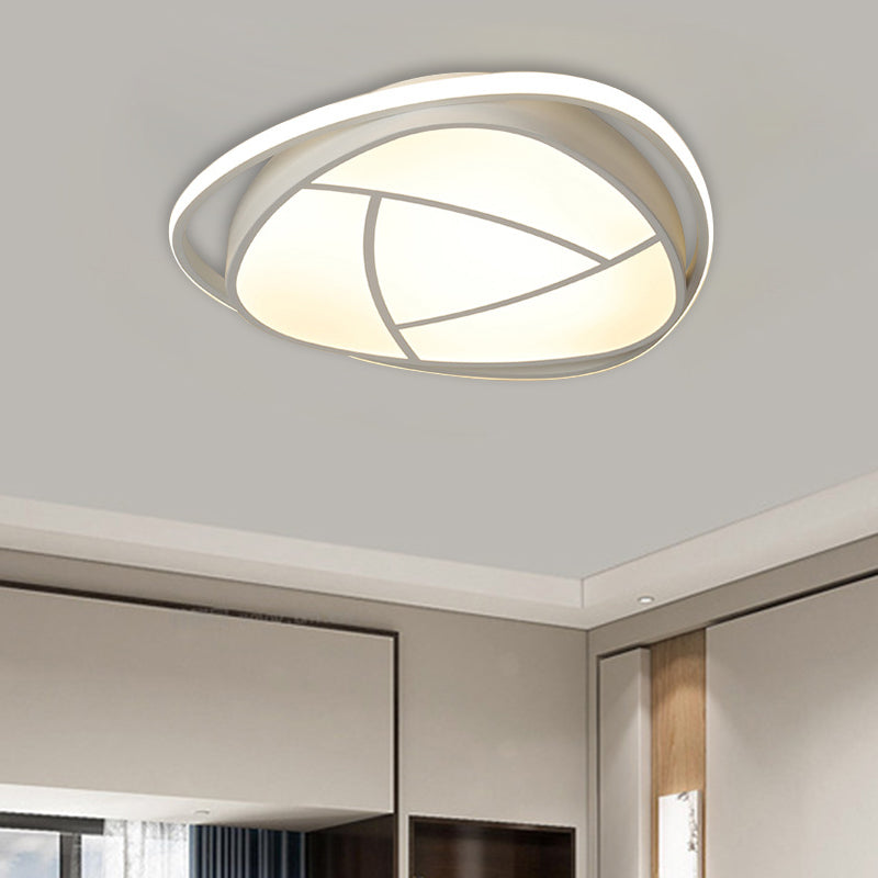 Flower Bedroom Ceiling Flush Mount Metal LED Simple Flushmount in White with Acrylic Shade White Clearhalo 'Ceiling Lights' 'Close To Ceiling Lights' 'Close to ceiling' 'Flush mount' Lighting' 603643