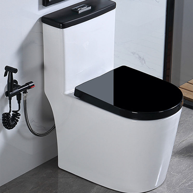 Floor Mount Toilet Black and White Toilet with Siphon Jet Water-saving Function 15"L x 23"W x 28"H Black Clearhalo 'Bathroom Remodel & Bathroom Fixtures' 'Home Improvement' 'home_improvement' 'home_improvement_toilets' 'Toilets & Bidets' 'Toilets' 6038127
