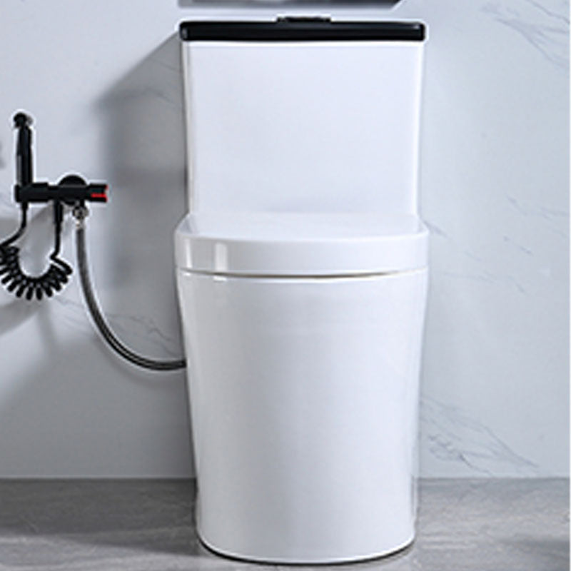 Floor Mount Toilet Black and White Toilet with Siphon Jet Water-saving Function Clearhalo 'Bathroom Remodel & Bathroom Fixtures' 'Home Improvement' 'home_improvement' 'home_improvement_toilets' 'Toilets & Bidets' 'Toilets' 6038133