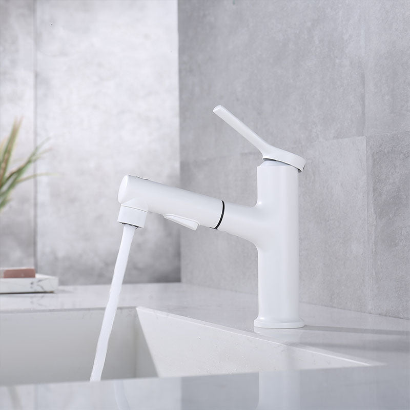 Contemporary Single Handle Faucet Pull-out Sink Faucet with Lever Handle Clearhalo 'Bathroom Remodel & Bathroom Fixtures' 'Bathroom Sink Faucets' 'Bathroom Sinks & Faucet Components' 'bathroom_sink_faucets' 'Home Improvement' 'home_improvement' 'home_improvement_bathroom_sink_faucets' 6039665
