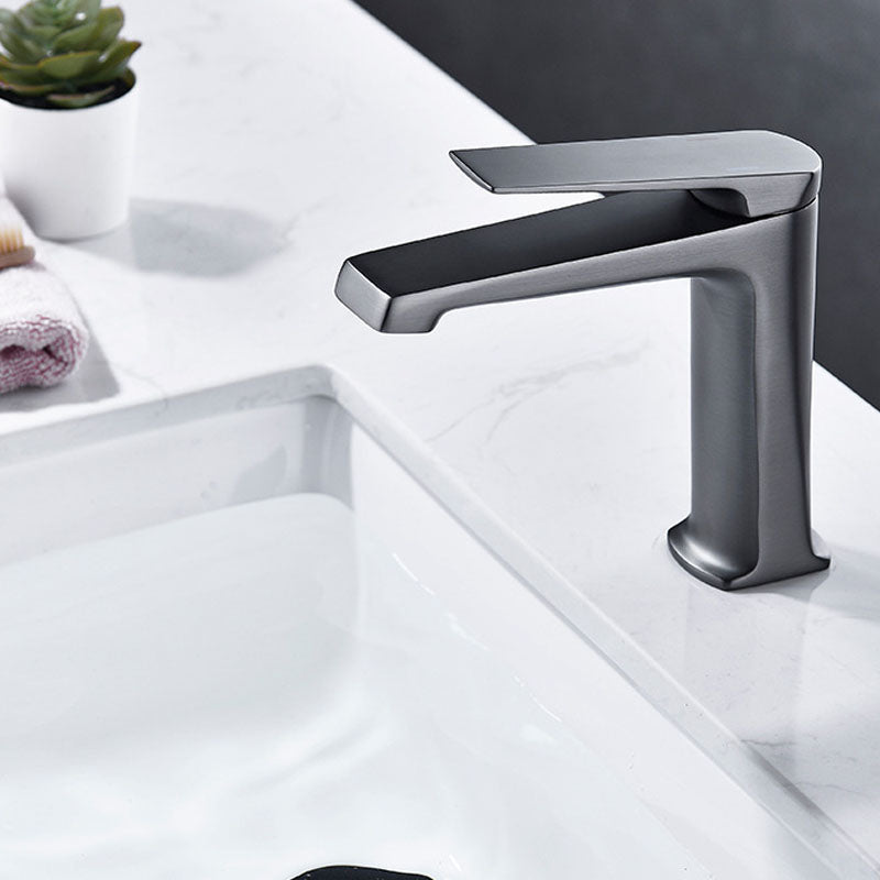 Modern Vessel Sink Faucet Lever Handle Copper Low Arc Vessel Faucet Clearhalo 'Bathroom Remodel & Bathroom Fixtures' 'Bathroom Sink Faucets' 'Bathroom Sinks & Faucet Components' 'bathroom_sink_faucets' 'Home Improvement' 'home_improvement' 'home_improvement_bathroom_sink_faucets' 6039873