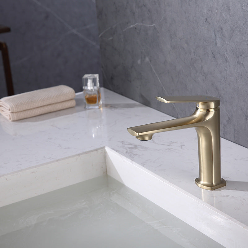 Modern Vessel Faucet Brass Lever Handles Low Arc Basin Lavatory Faucet Gold Clearhalo 'Bathroom Remodel & Bathroom Fixtures' 'Bathroom Sink Faucets' 'Bathroom Sinks & Faucet Components' 'bathroom_sink_faucets' 'Home Improvement' 'home_improvement' 'home_improvement_bathroom_sink_faucets' 6040694