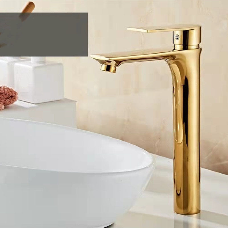 Modern Style Vessel Sink Faucet Lever Handle Copper Low Arc Vessel Faucet Dorado 12.2" Clearhalo 'bathroom_sink_faucets' 'Conjunta de Baño y Conjunta de Grifo' 'Coronamiento de Baño y Dispositivo de Baño' 'Grifo del lavabo del baño' 'Hogar' 'home_improvement' 'home_improvement_bathroom_sink_faucets' 'Mejoras para el hogar' 6043343