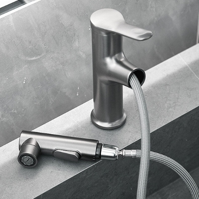 Modern Vessel Faucet Brass Single Handle Low Arc Vessel Faucet for Home Clearhalo 'bathroom_sink_faucets' 'Conjunta de Baño y Conjunta de Grifo' 'Coronamiento de Baño y Dispositivo de Baño' 'Grifo del lavabo del baño' 'Hogar' 'home_improvement' 'home_improvement_bathroom_sink_faucets' 'Mejoras para el hogar' 6043387