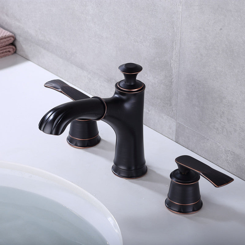 Circular 2-Handle Bathroom Faucet 3 Hole Widespread Bathroom Sink Faucet Preto Clearhalo 'Bathroom Remodel & Bathroom Fixtures' 'Bathroom Sink Faucets' 'Bathroom Sinks & Faucet Components' 'bathroom_sink_faucets' 'Conjuntos de Torneiras de Lavatório e Banheiro' 'Home Improvement' 'home_improvement' 'home_improvement_bathroom_sink_faucets' 'Mobiliário Doméstico' 'Página inicial' 'Renovação e equipamento de casa de banho' 'Torneira para lavatório de banheiro' 6077688