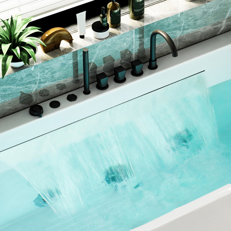 Modern Rectangular Alcove Bath Tub Acrylic Bath Tub for Home Clearhalo 'Bathroom Remodel & Bathroom Fixtures' 'Bathtubs' 'Home Improvement' 'home_improvement' 'home_improvement_bathtubs' 'Showers & Bathtubs' 6093512