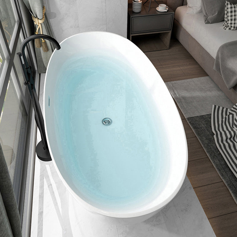 Soaking Oval Freestanding Bathtub Modern Acrylic Bathtub with Overflow Trim Clearhalo 'Bathroom Remodel & Bathroom Fixtures' 'Bathtubs' 'Home Improvement' 'home_improvement' 'home_improvement_bathtubs' 'Showers & Bathtubs' 6116021