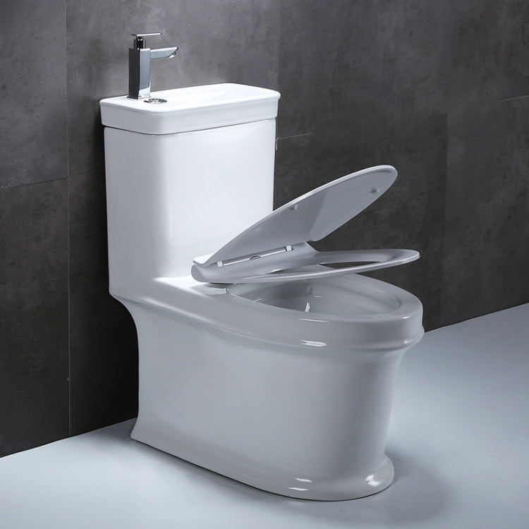Floor Mounted Toilet One-Piece Toilet Modern Siphon Jet Flush Toilet Clearhalo 'Bathroom Remodel & Bathroom Fixtures' 'Home Improvement' 'home_improvement' 'home_improvement_toilets' 'Toilets & Bidets' 'Toilets' 6127424