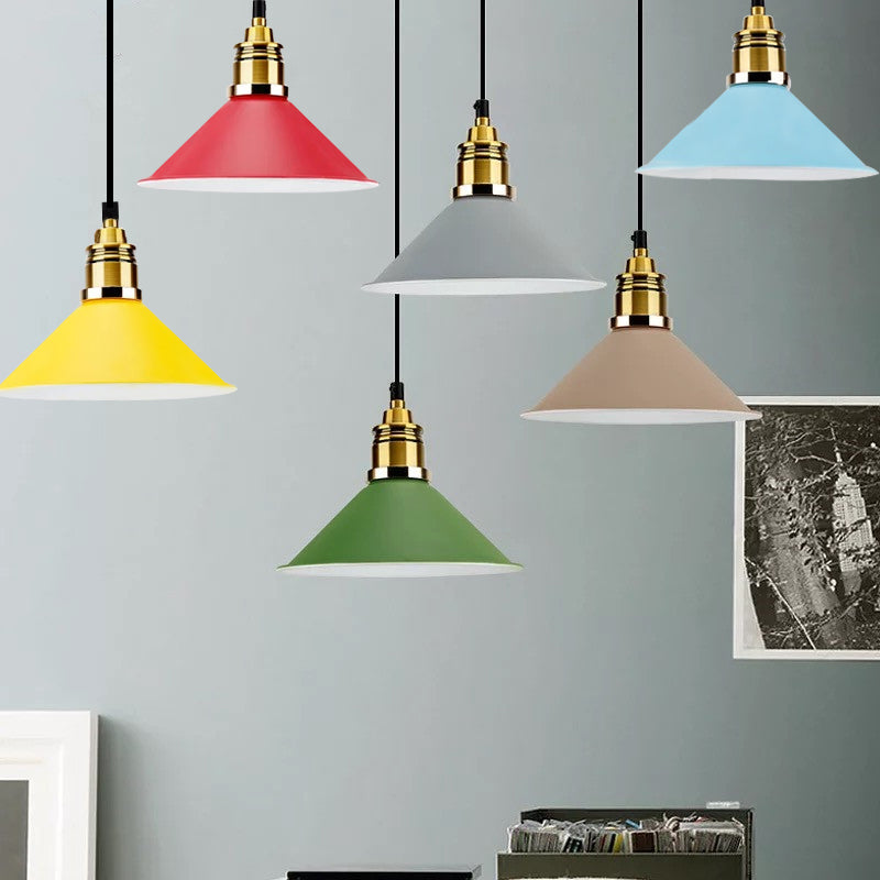 Modern pendant light with metal triangle lampshade frame