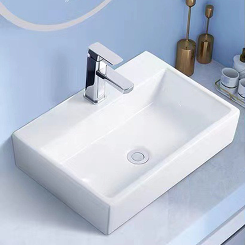 Modern Vessel Bathroom Sink Porcelain White Wash Stand for Bathroom Clearhalo 'Bathroom Remodel & Bathroom Fixtures' 'Bathroom Sinks & Faucet Components' 'Bathroom Sinks' 'bathroom_sink' 'Home Improvement' 'home_improvement' 'home_improvement_bathroom_sink' 6140152