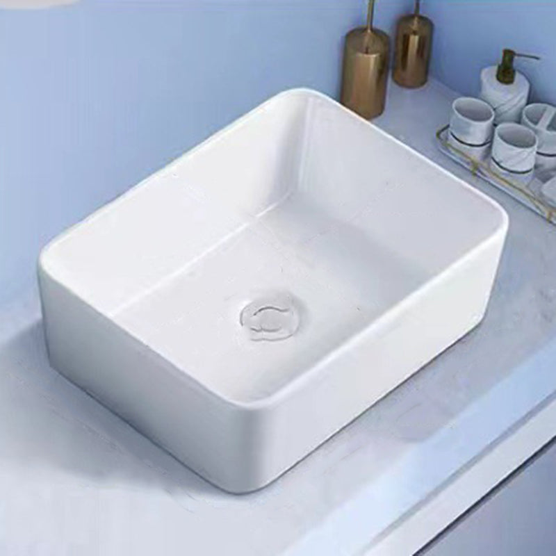 Modern Vessel Bathroom Sink Porcelain White Wash Stand for Bathroom 16"L x 12"W x 5"H Clearhalo 'Bathroom Remodel & Bathroom Fixtures' 'Bathroom Sinks & Faucet Components' 'Bathroom Sinks' 'bathroom_sink' 'Home Improvement' 'home_improvement' 'home_improvement_bathroom_sink' 6140161