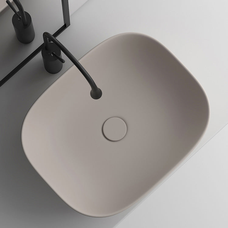 Modern Bathroom Sink Pop-Up Drain Porcelain Solid Color Oval-Shape Vessel 18.1"L x 13"W x 5.3"H Sink with Faucet Clearhalo 'Bathroom Remodel & Bathroom Fixtures' 'Bathroom Sinks & Faucet Components' 'Bathroom Sinks' 'bathroom_sink' 'Home Improvement' 'home_improvement' 'home_improvement_bathroom_sink' 6176872