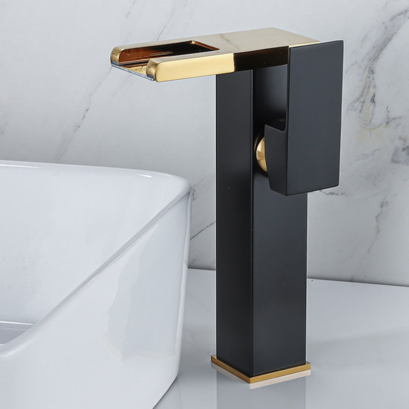 Contemporary Sink Faucet Solid Color Low Arc Bathroom Vessel Faucet Black-Gold 9.4" Clearhalo 'Bathroom Remodel & Bathroom Fixtures' 'Bathroom Sink Faucets' 'Bathroom Sinks & Faucet Components' 'bathroom_sink_faucets' 'Home Improvement' 'home_improvement' 'home_improvement_bathroom_sink_faucets' 6198274